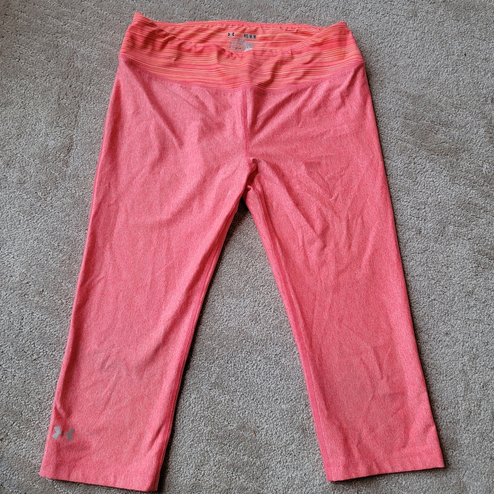 Under armor fitted heat gear capri